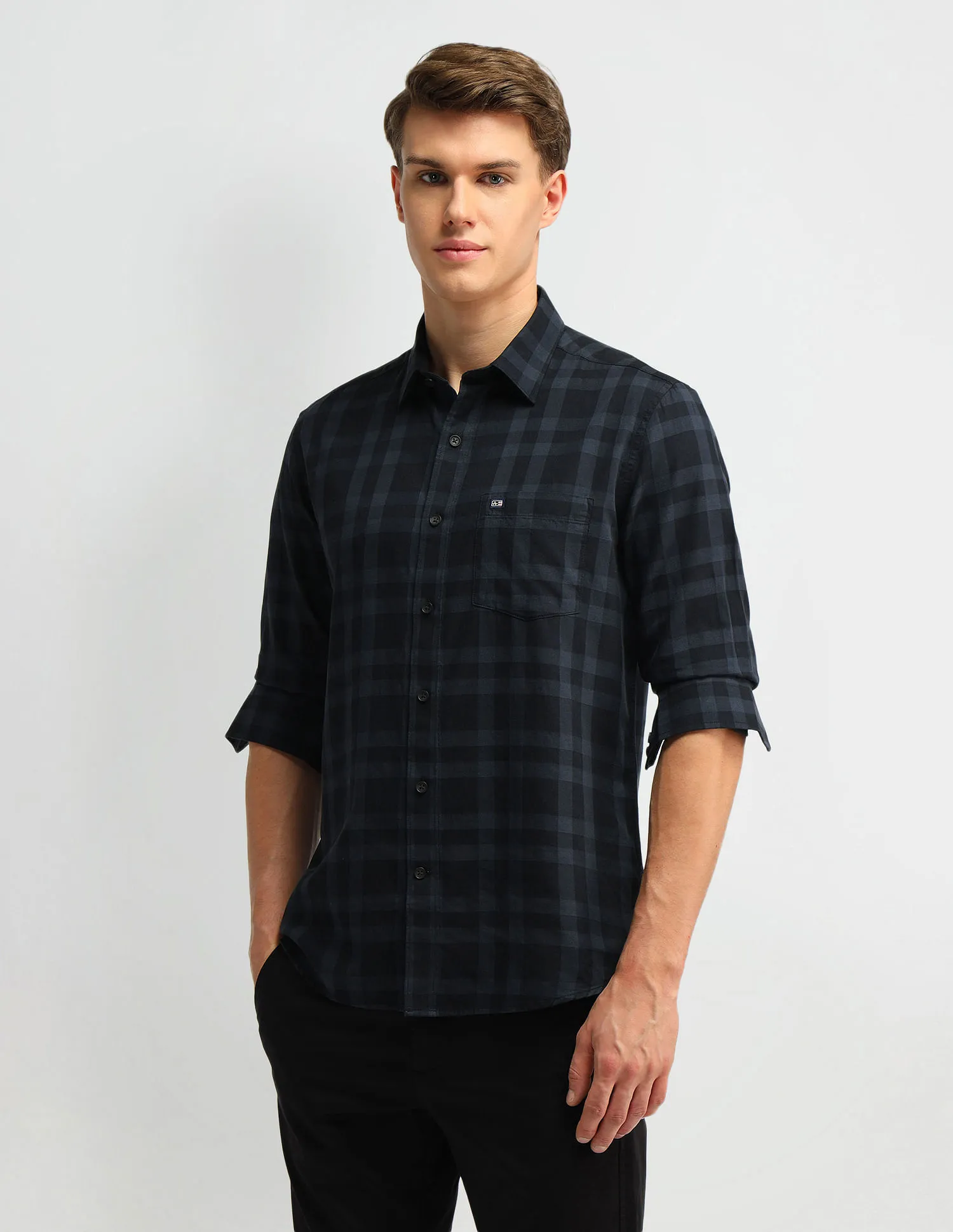 Arrow Sport Slim Fit Tartan Checks Shirt