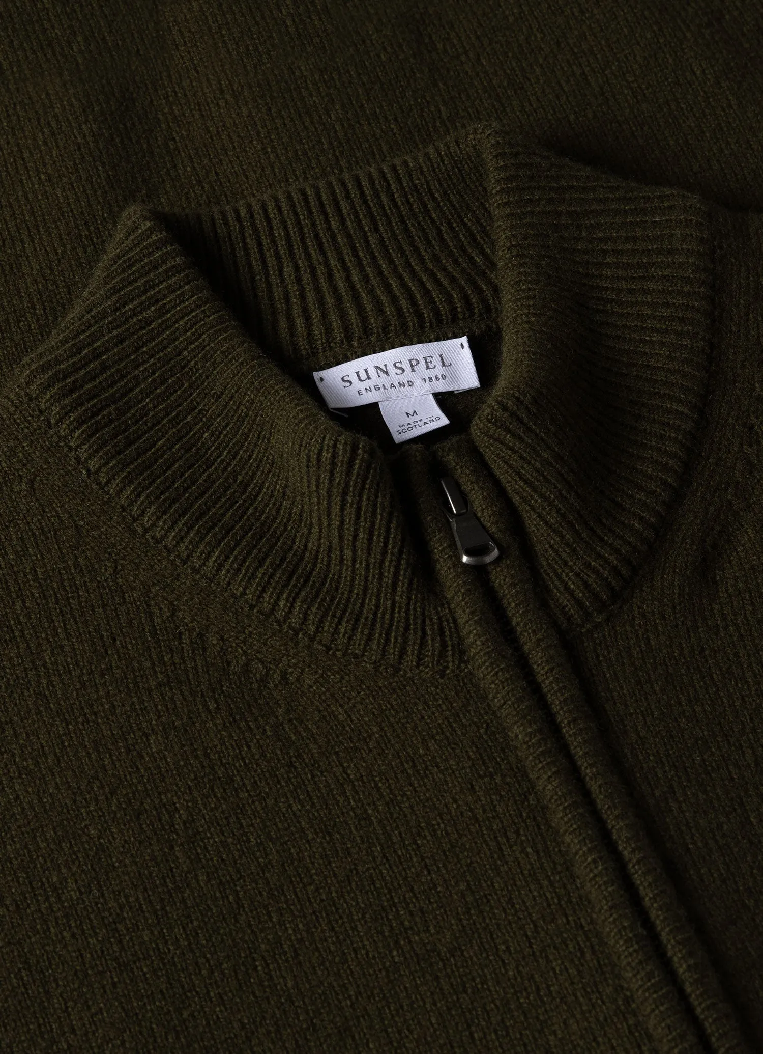 Men's Lambswool Gilet in Dark Olive