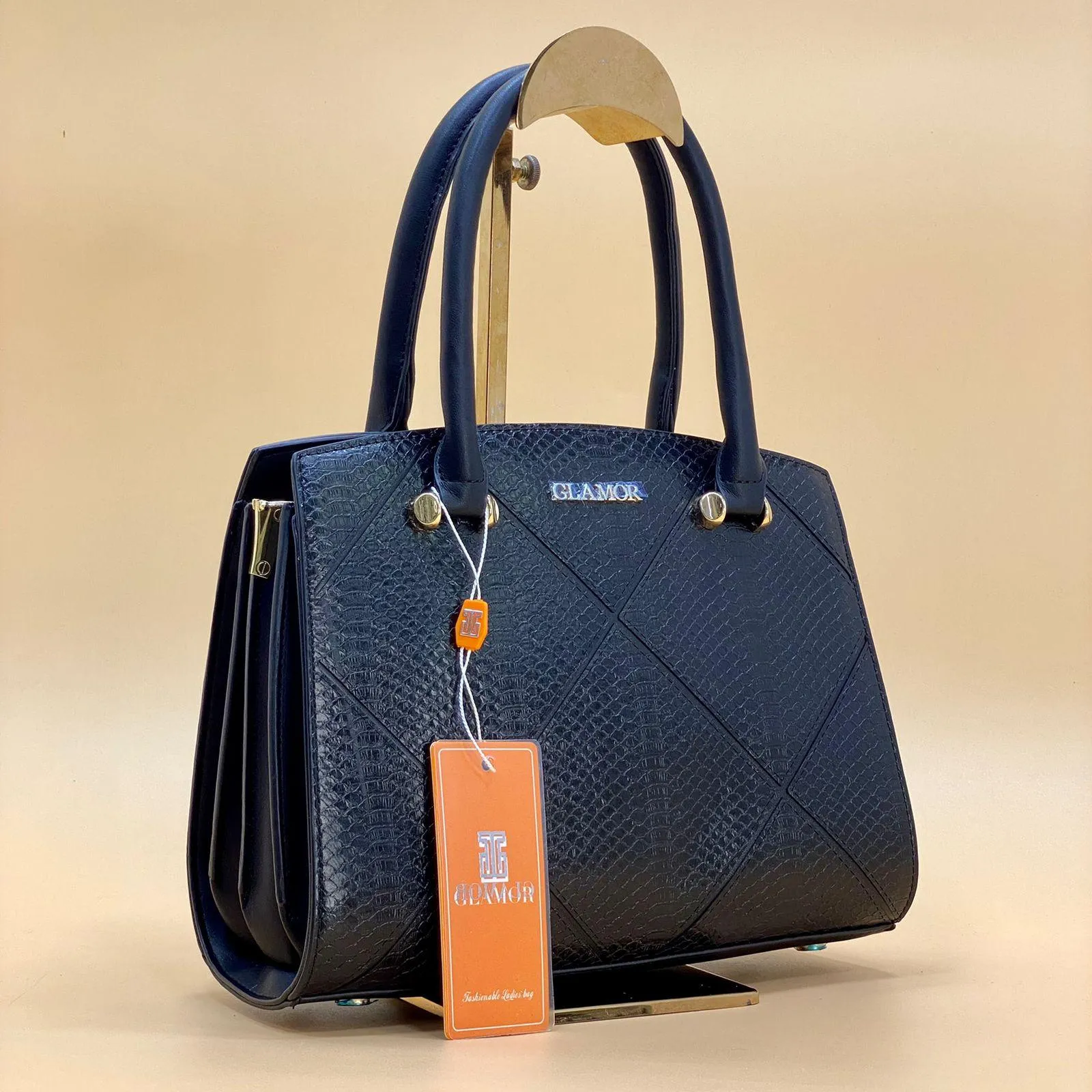 NEW 2022 , WOMEN HANDBAGS B325