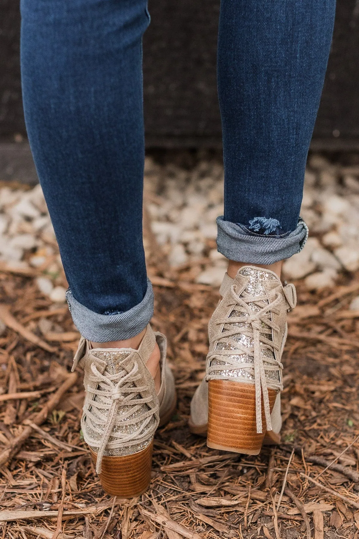 Very G Zane Booties- Cream