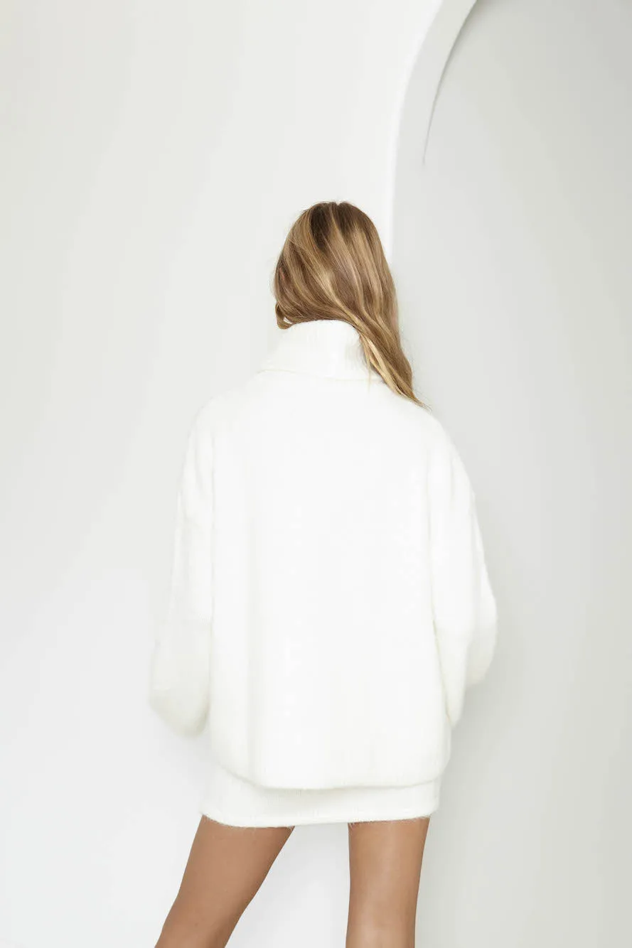 Winnie Jumper - White