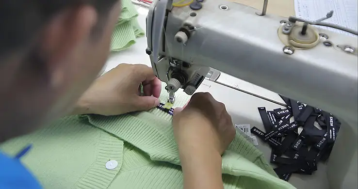 毛衣與針織服 Logo 工藝