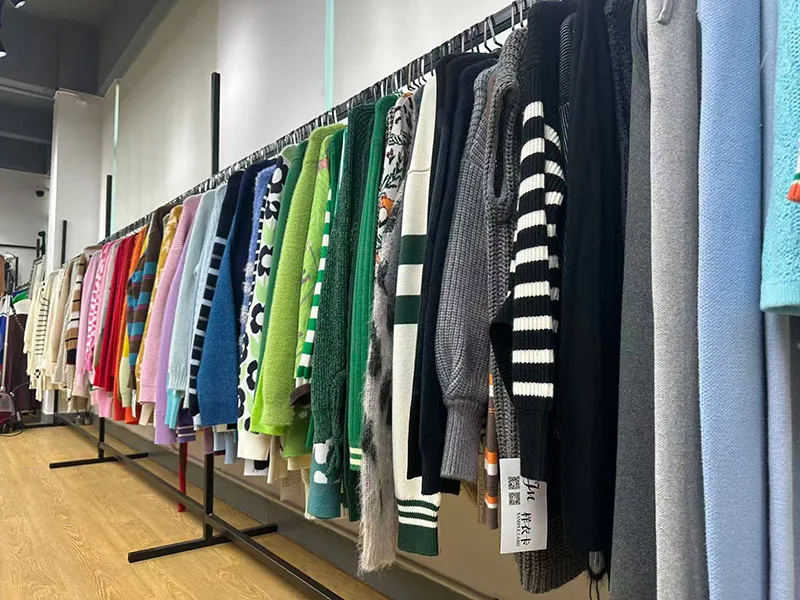 Women’s Sweater Sample Display